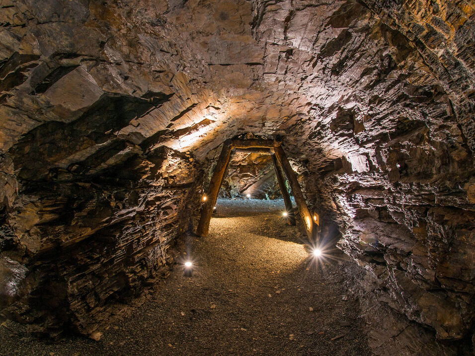 Historische rotskelder in Reiste in het Sauerland