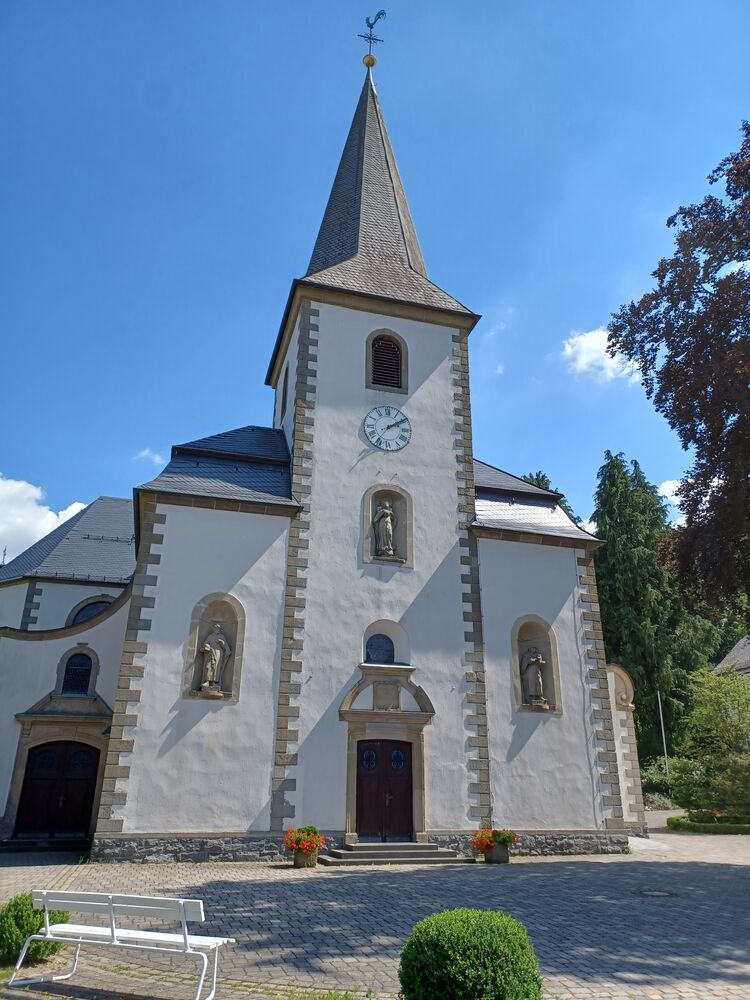 Wandern von Bödefeld zum Hollenhaus; Hinkel, Robert